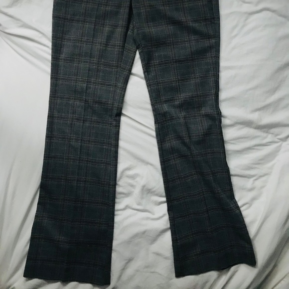 🪴Makers of True Originals Flare Pants - Picture 3 of 4